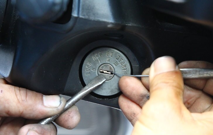 Remove a Broken Key from a Car Lock